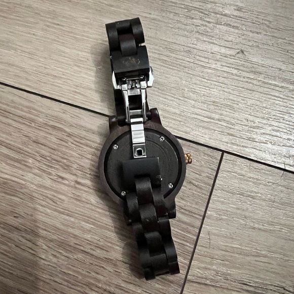 Jord Wooden Watch Frankie Series Dark Wood/Green/Gold - Picture 6 of 6